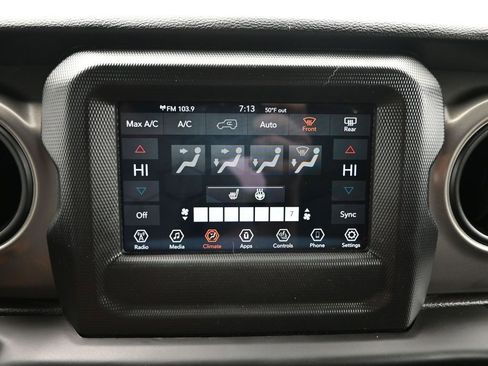 Certified 2022 Jeep Wrangler Unlimited Sport image 22