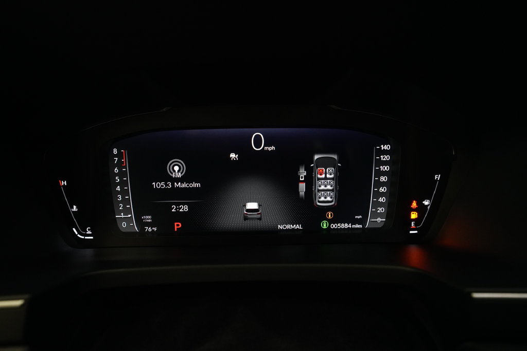 Certified 2025 Honda Pilot Black Edition image 2