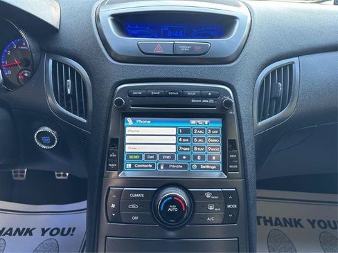 Used 2012 Hyundai Genesis 3.8 RWD image 12