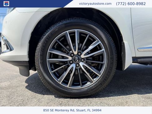 Used 2018 INFINITI QX60 Luxe w/ Deluxe Technology Package AWD/4WD image 9