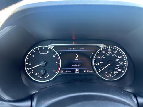 Used 2023 Nissan Sentra SV image 9