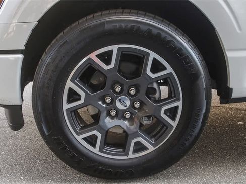 Used 2025 Ford F150 STX w/ Equipment Group 200A image 11