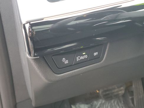 Certified 2025 BMW X1 xDrive28i w/ Technology Package image 11