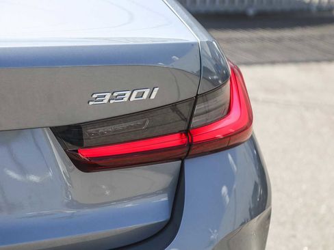 Used 2025 BMW 330i xDrive Sedan image 7
