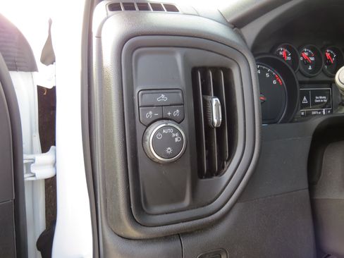 Used 2024 Chevrolet Silverado 1500 W/T w/ WT Fleet Convenience Package image 17