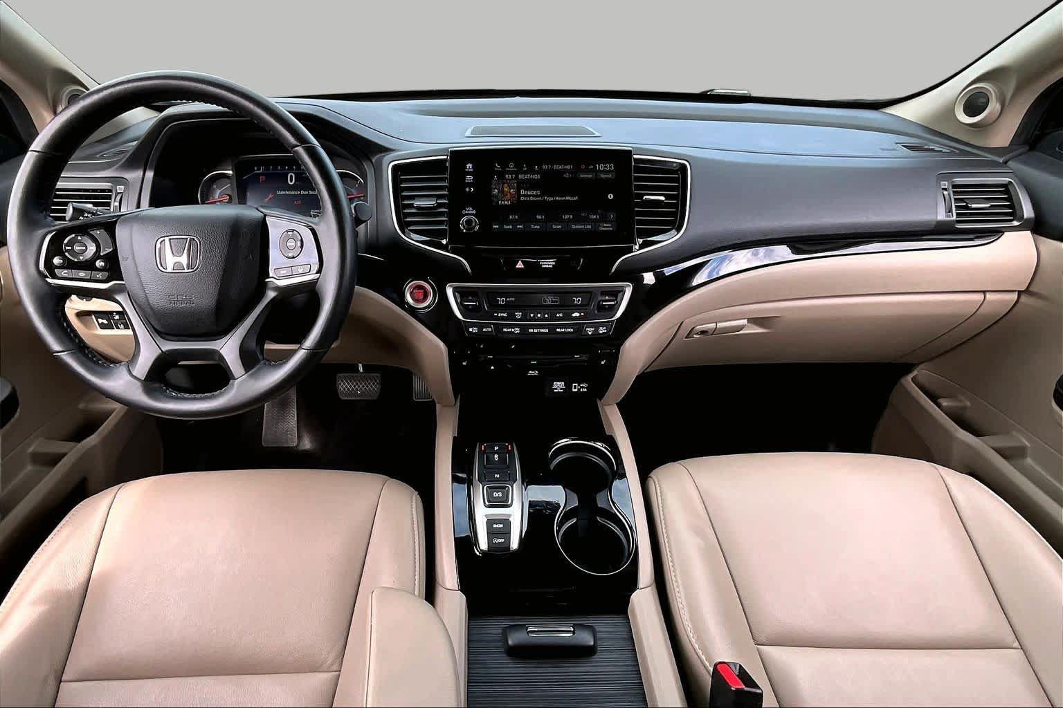 Used 2022 Honda Pilot Touring image 16