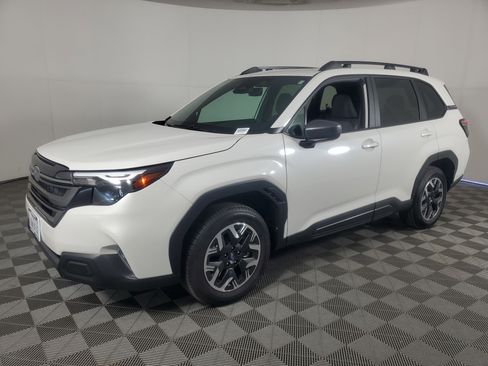 Used 2026 Subaru Forester Premium image 8