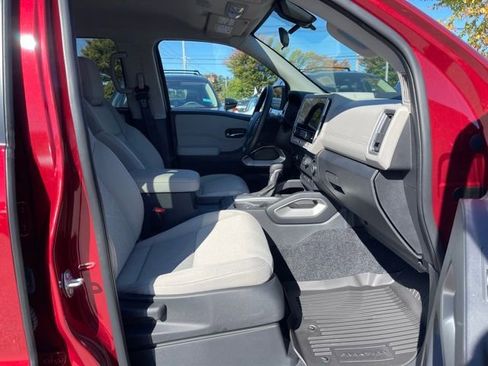 New 2025 Nissan Frontier SV image 28