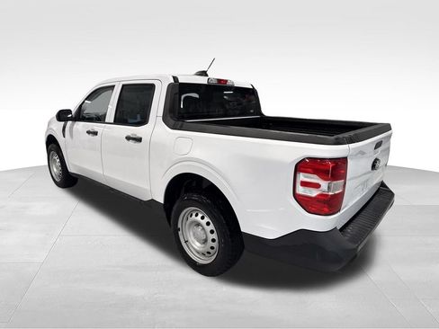 Used 2025 Ford Maverick XL w/ Equipment Group 102A AWD/4WD image 48