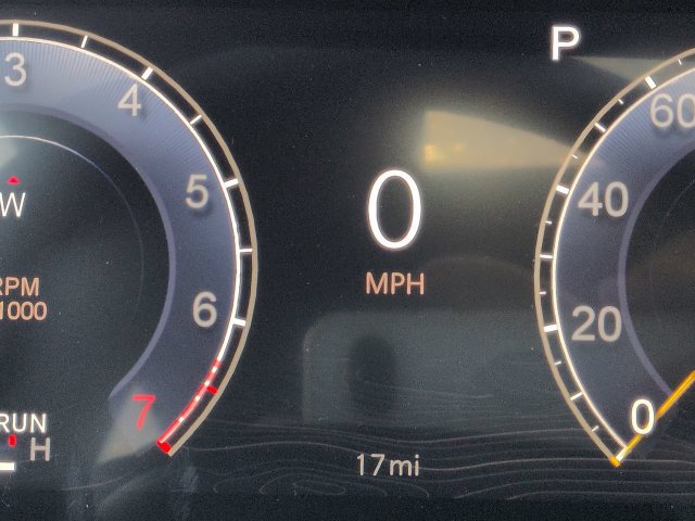 New 2027 Jeep Grand Cherokee Altitude RWD image 28