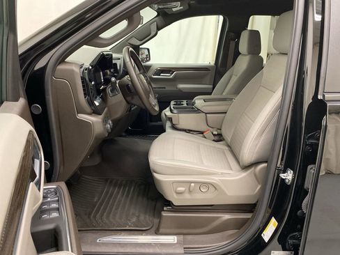 Used 2025 Chevrolet Silverado 1500 LT image 14