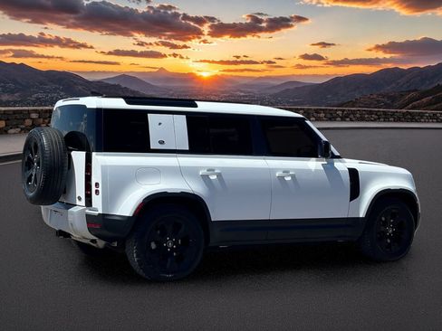 Used 2020 Land Rover Defender 110 S AWD/4WD image 5