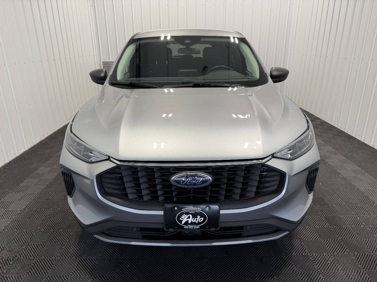 Used 2023 Ford Escape Active AWD/4WD image 2