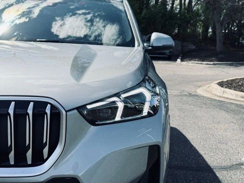 New 2026 BMW X1 xDrive28i w/ Technology Package AWD/4WD image 3