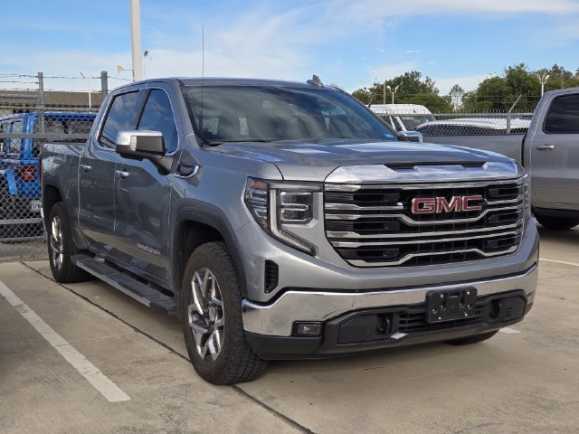 Used 2023 GMC Sierra 1500 SLT AWD/4WD image 1