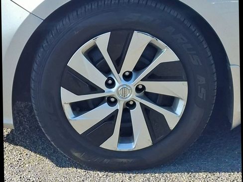 Used 2020 Nissan Altima 2.5 S w/ Driver Assist Package FWD image 16