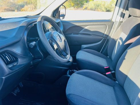 Used 2016 RAM ProMaster City Tradesman image 10