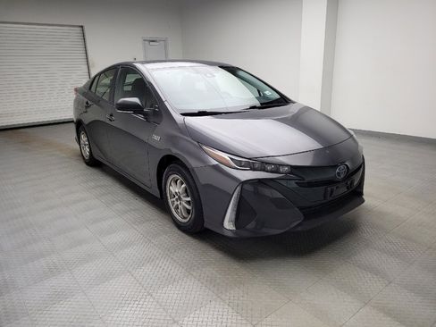 Used 2021 Toyota Prius Prime LE image 13