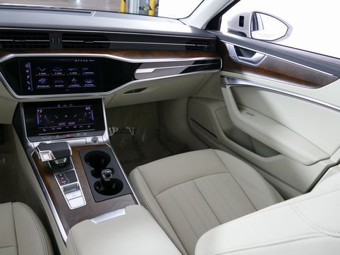Used 2022 Audi A6 Premium Plus image 26