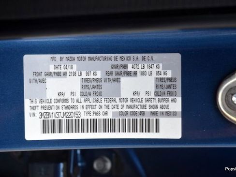 Used 2018 MAZDA MAZDA3 Touring FWD image 20
