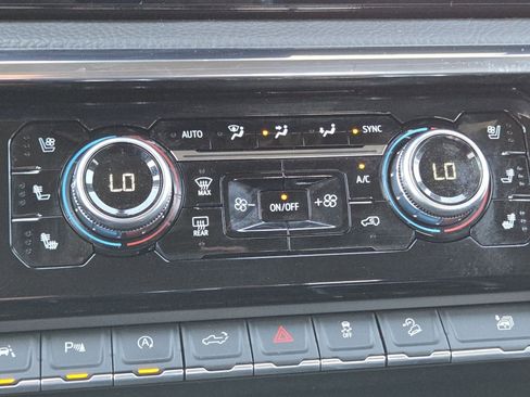 Used 2023 GMC Sierra 1500 Denali w/ Denali Reserve Package image 37