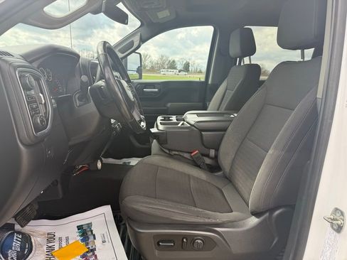 Used 2020 Chevrolet Silverado 1500 LT image 29