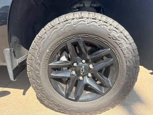 Used 2021 Chevrolet Silverado 1500 LT Trail Boss w/ Convenience Package II AWD/4WD image 25