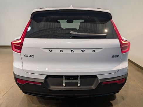 New 2026 Volvo XC40 B5 Plus w/ Protection Package Premier image 4