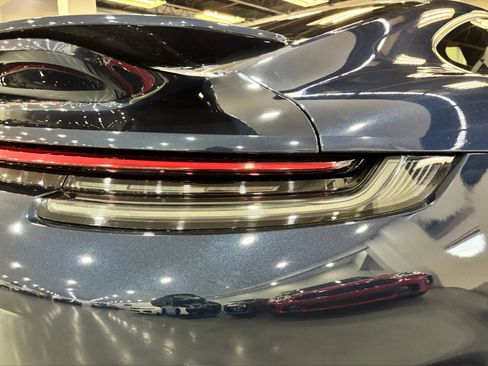 Used 2021 Porsche 911 GT3 RS image 11