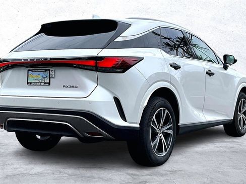 Used 2024 Lexus RX 350 FWD image 2