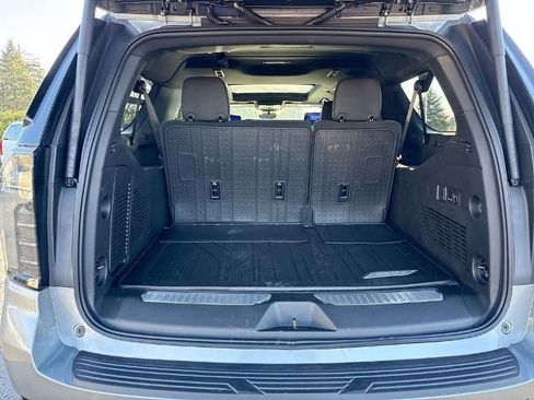 New 2026 Chevrolet Suburban Z71 w/ Z71 Off-Road Package image 27