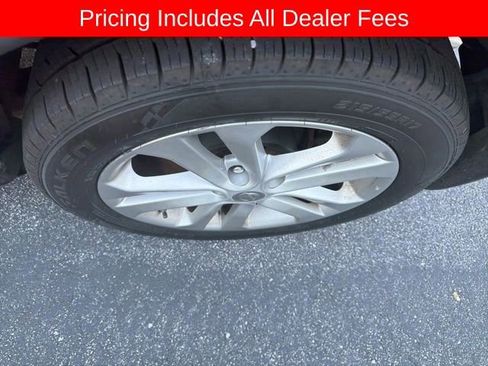 Used 2014 Nissan Juke SL AWD/4WD image 4