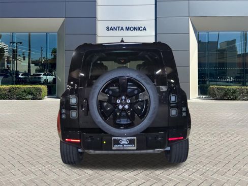 New 2026 Land Rover Defender 110 X-Dynamic SE AWD/4WD image 4
