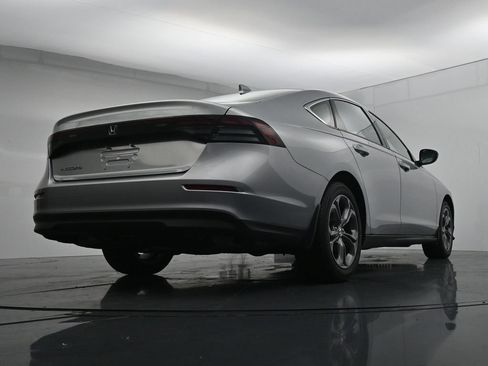 Used 2024 Honda Accord EX image 22