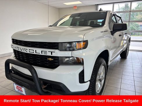 Certified 2021 Chevrolet Silverado 1500 Custom AWD/4WD image 1