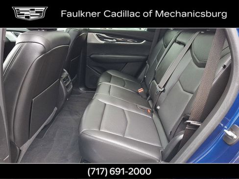 Used 2023 Cadillac XT5 Premium Luxury AWD/4WD image 11
