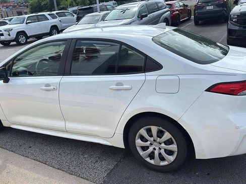 Used 2022 Toyota Corolla LE FWD image 7