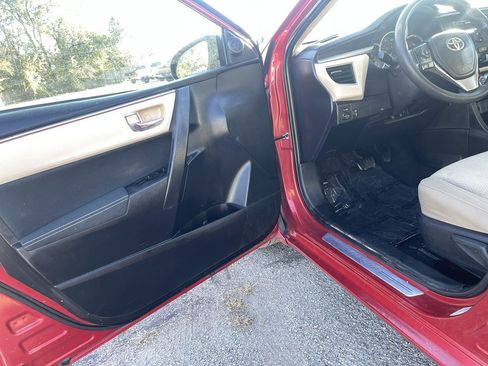 Used 2016 Toyota Corolla LE image 11