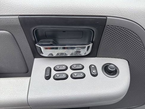 Used 2008 Ford F150 XLT image 12