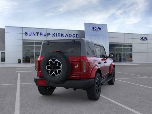 New 2026 Ford Bronco Outer Banks AWD/4WD image 10