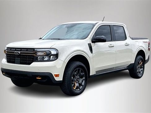 Used 2024 Ford Maverick Tremor w/ Tremor Off-Road Package image 2