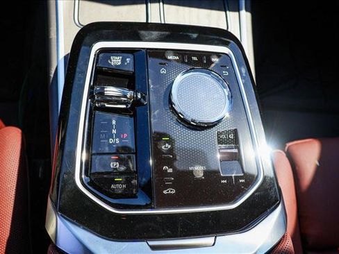 New 2025 BMW 760i xDrive image 19