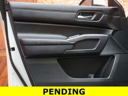 Certified 2023 Nissan Pathfinder SL AWD/4WD image 30