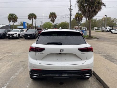 Used 2025 Buick Envision Sport Touring image 6