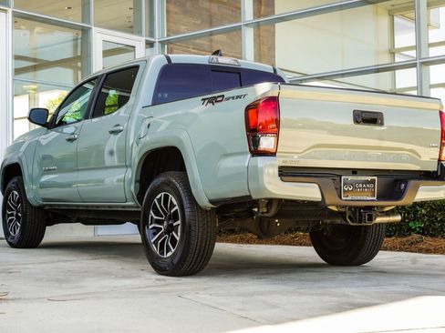 Used 2023 Toyota Tacoma TRD Sport RWD image 10