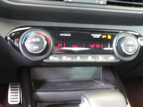 Used 2022 Kia Forte GT image 15