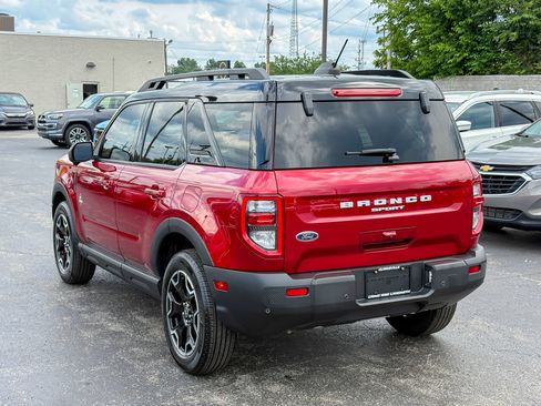 Used 2025 Ford Bronco Sport Outer Banks w/ Outer Banks Tech Package+ AWD/4WD image 11