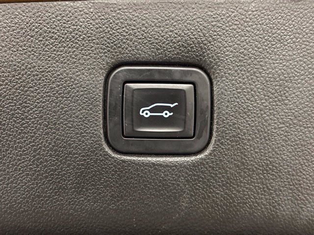 Used 2019 Chevrolet Blazer LT AWD/4WD image 35