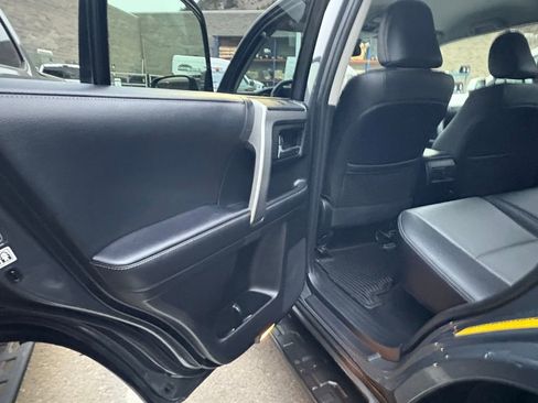 Certified 2024 Toyota 4Runner SR5 Premium image 30