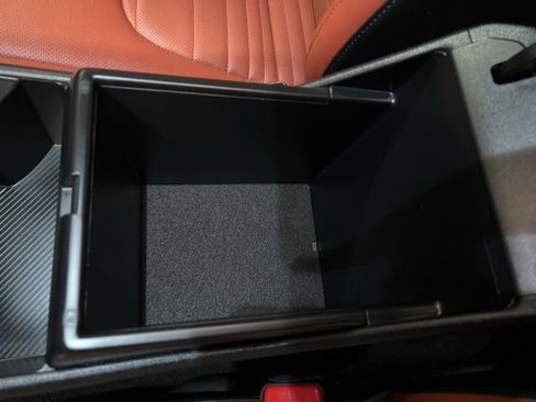 Used 2023 Kia Sportage SX Prestige image 24